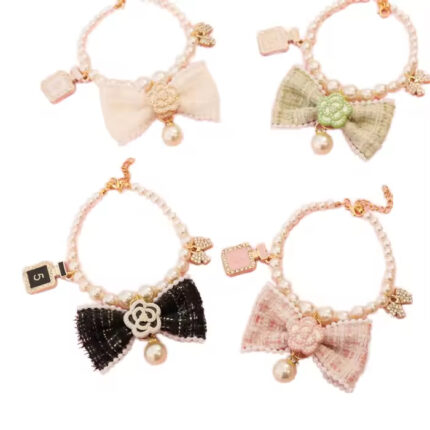 CRYSTAL-STUDDED & PEARL PET NECHLACE